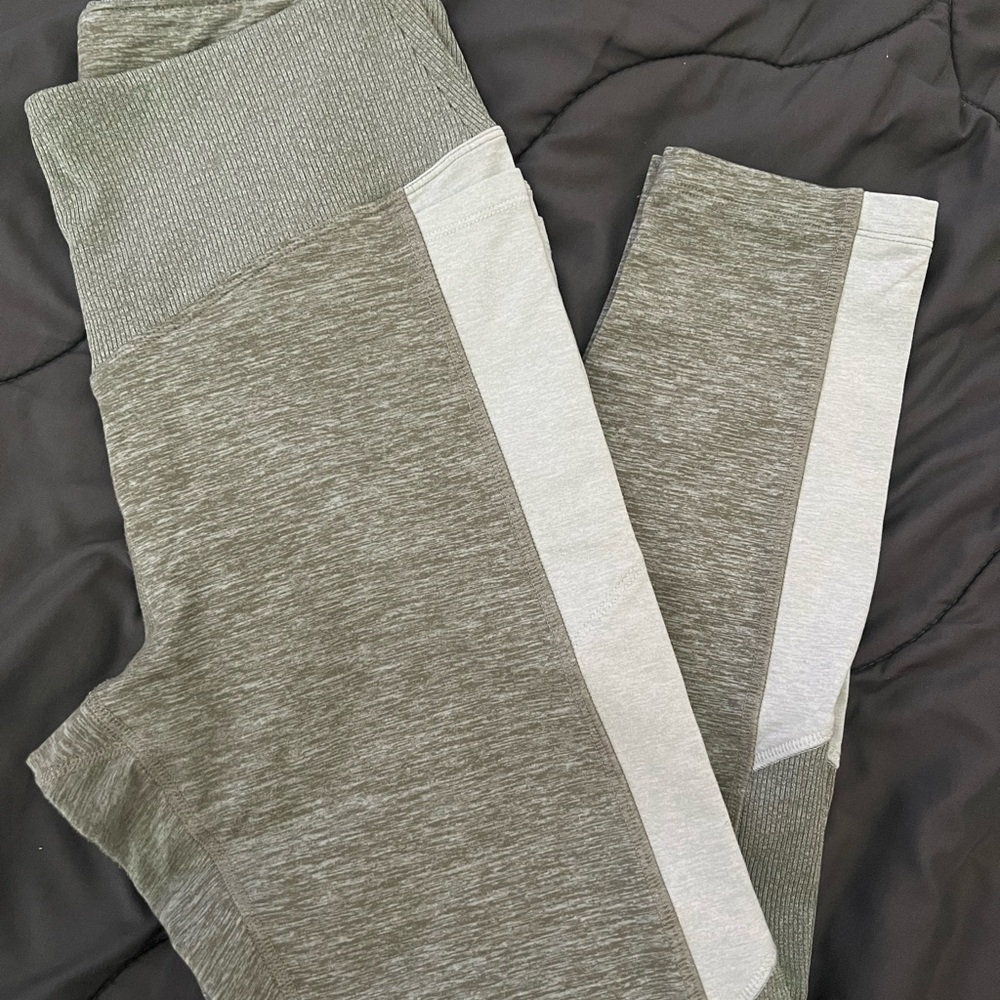 PINK Victoria's Secret Kids Gray and Cream Leggings